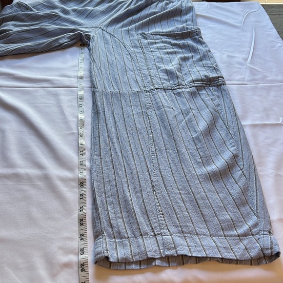 Urban Outfitters Mae Striped Linen Cargo Pant Light Blue Wide Leg Pants M EUC - Picture 6 of 10